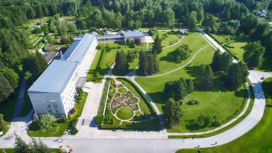 Ботанический сад 1
